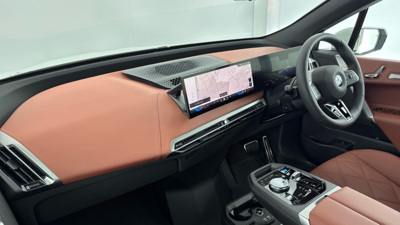 BMW iX 300kW xDrive45 M Sport 101kWh 5dr Auto [Pro Pack] Electric Estate